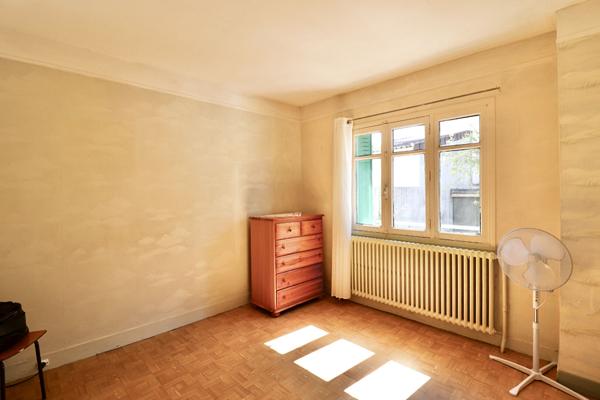 Champs sur Marne - Pavillon 3 pièces à rafraîchir