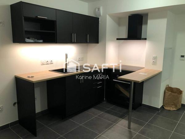 13600 - LA CIOTAT - Appartement T3 de 58 m2 avec terrasse de 14 m2, vue mer er 2 places de stationnement privées