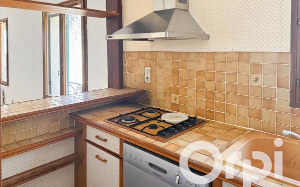 Maison à vendre    4 pièces •  Montfrin