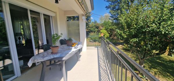 Maison Chateau L Evêque 5 pièces 116 m2-Terrain 2998 m2