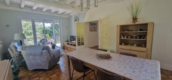 Maison Chateau L Evêque 5 pièces 116 m2-Terrain 2998 m2