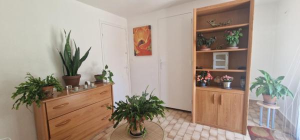 Maison Chateau L Evêque 5 pièces 116 m2-Terrain 2998 m2