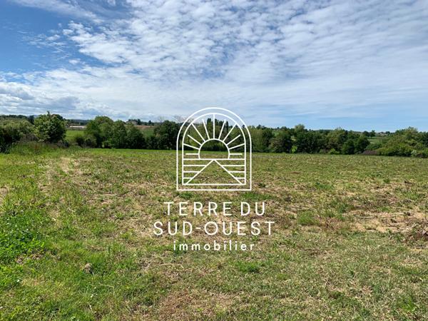 Terrain 1500 m²