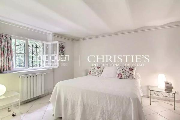 À vendre Biarritz quartier Saint-Charles - Élégante maison de ville à deux pas des commerces et des plages
