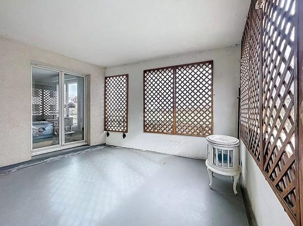 Appartement 3 pièces à vendre à Saint-Germain-en-Laye - Quartier Coteaux du Bel-Air 320 000 € **  - Référence  18023
