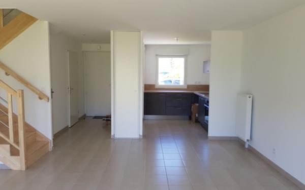 Maison à louer    4 pièces •  Orléans