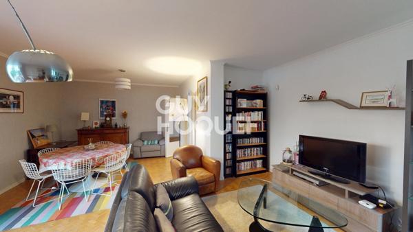 APPARTEMENT À VENDRE DE 6 PIÈCES DE 125,50 M²