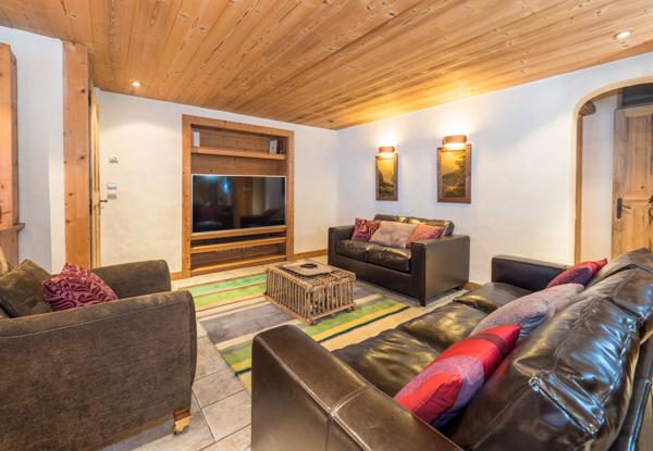 Meribel les allues (73550) EMPLACEMENT EXCEPTIONNEL skis au pied!! MERIBEL 73550 - TROIS VALLEES