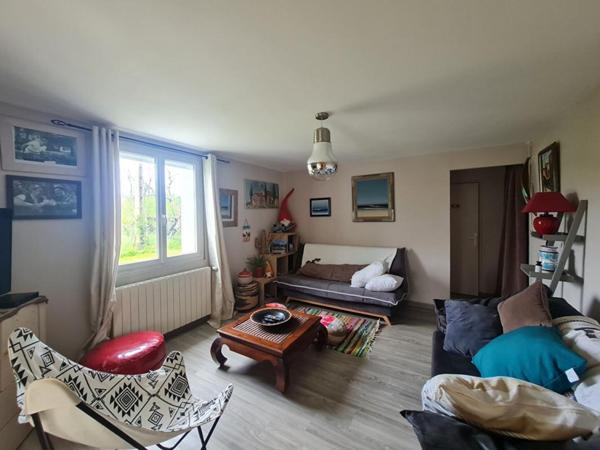 Villa  en impasse, sans vis-à-vis avec piscine