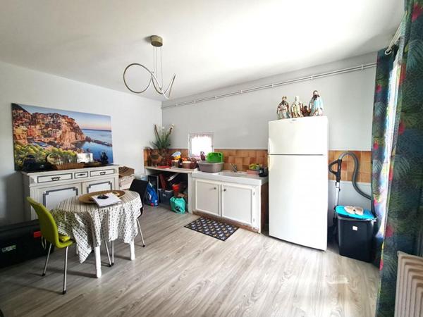 Villa  en impasse, sans vis-à-vis avec piscine