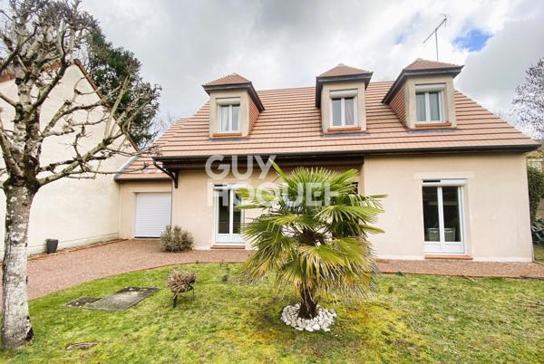 MAISON À VENDRE DE 6 PIÈCES DE 132,00 M²