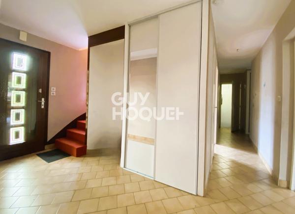 MAISON À VENDRE DE 6 PIÈCES DE 132,00 M²