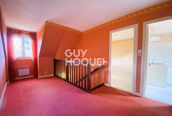 MAISON À VENDRE DE 6 PIÈCES DE 132,00 M²