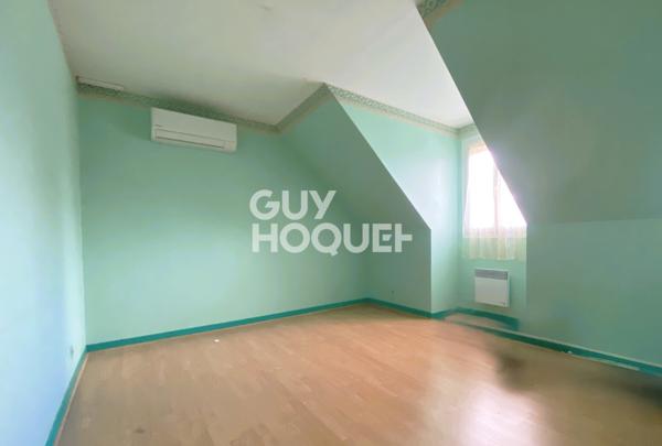 MAISON À VENDRE DE 6 PIÈCES DE 132,00 M²