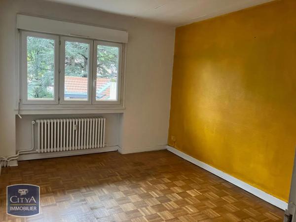 Appartement à louer 4 pièces 80.5m² Saint-Chamond (42400)