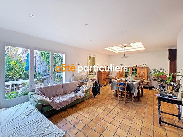 Vente Local commercial336 m² - 6 Pièces - LA CHAPELLE D ARMENTIERES (59930)