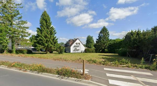 A VENDRE - Maison divisée en 2 logements loués + terrain de 2106 m² - AGNEAUX (50180)