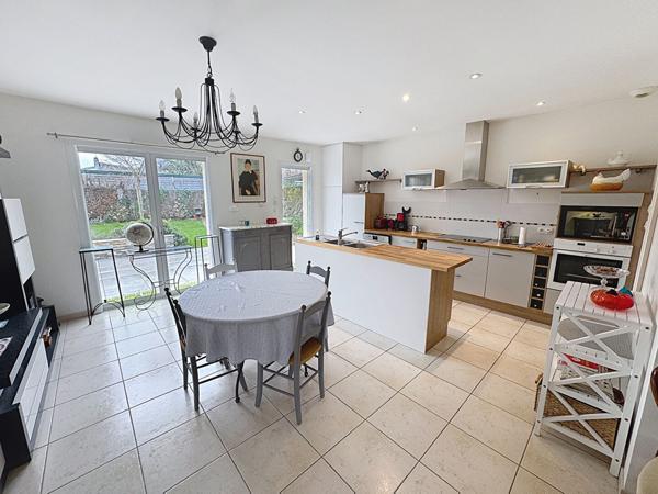 Plain-pied - Jardin - 3 chambres, Douet, Busway, commerces