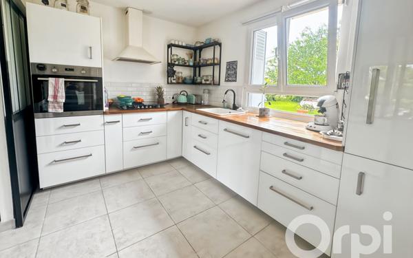 Maison à vendre    6 pièces • 95,24 m2 Étrépagny