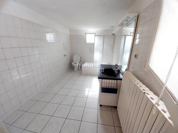 Maison 4 pièces avec garage et jardin