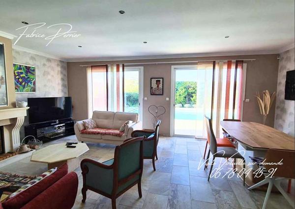 MAISON 147 m2 avec piscine