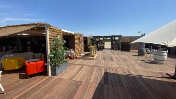 Restaurant Paillote- Bar- Plage aménagée 120 couverts- licence IV