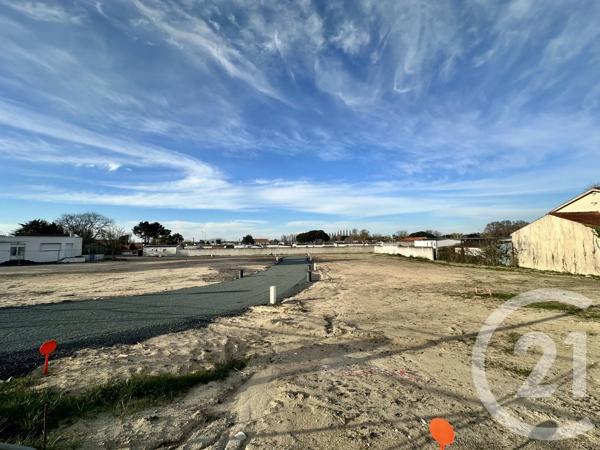 Terrain à vendre  493 m 2   LE FENOUILLER  - 85