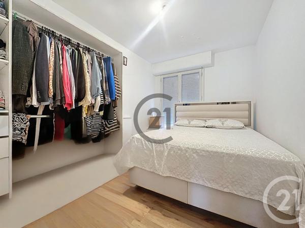 Appartement F4 à vendre  4 pièces - 72,67 m2 REIMS - 51