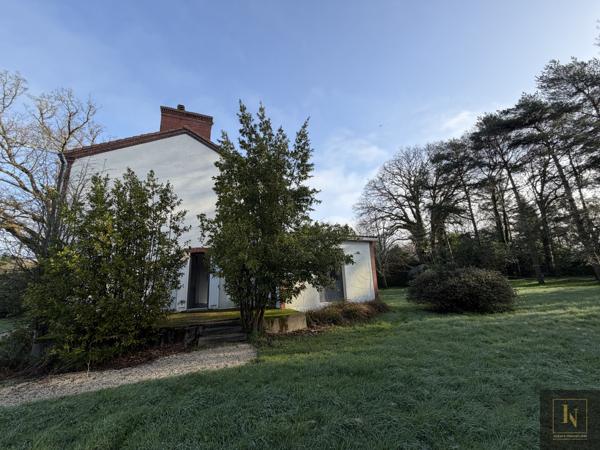 Maison 10 pièce(s) 5 chambre(s) 210 m²