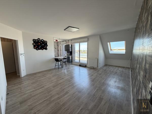 Appartement
                                                                                                                                                                                                                                                                                                                        3 pièce(s)                                                                                                                                                                                                          2 chambre(s)                                                                                                                                                                                                          69  m²