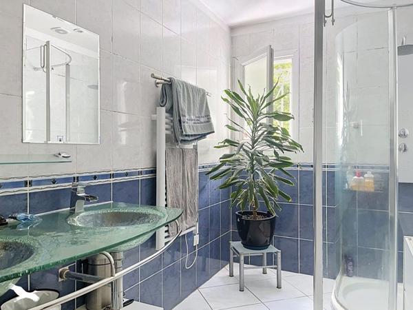 Maison 474 600 € Le Taillan-Médoc 5 p 145 m² DPE C