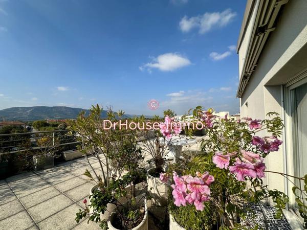 Appartement à vendre 5 pièces de 142 m²