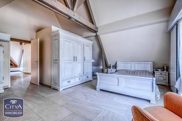 Maison à vendre 14 pièces 450m² Vaujours (93410)
