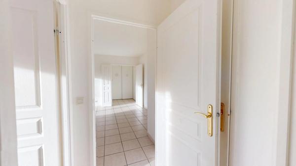 Vente Appartement 2 pièces 54 m2 à Saint-Germain-Lès-Corbeil