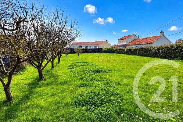 Terrain à vendre  619 m 2   ST HILAIRE DE RIEZ  - 85