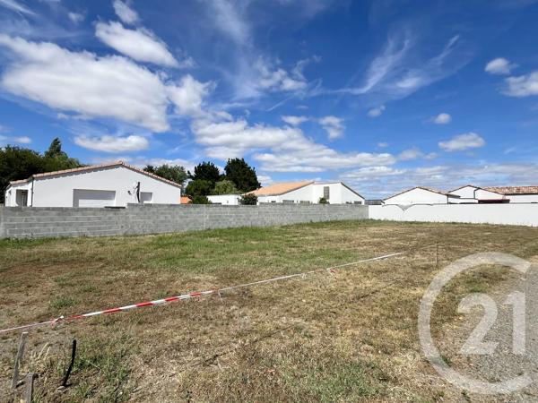 Terrain à vendre  619 m 2   ST HILAIRE DE RIEZ  - 85