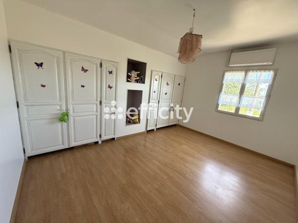 Maison 7 pièces - 169 m² Exclusivité efficity