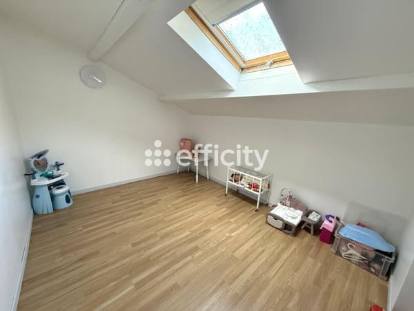 Maison 7 pièces - 169 m² Exclusivité efficity