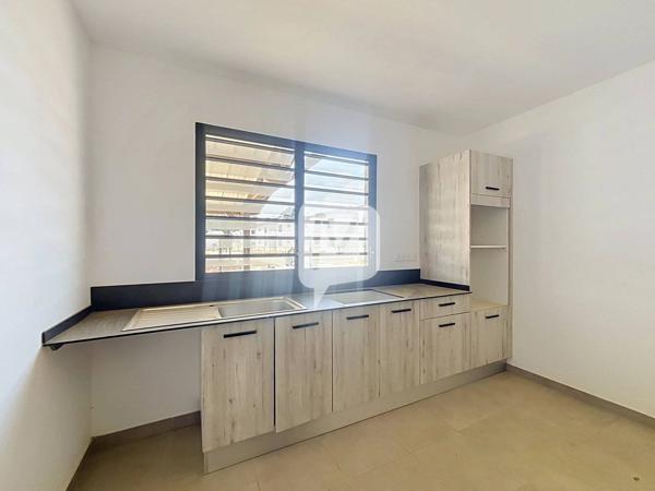 DPT GUYANE, à louer MACOURIA maisons T3 de 82.53 m²