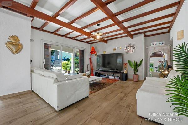 Villa à vendre à Saint-Gilles-les-Bains à la Réunion (97434), ref : 97424/121