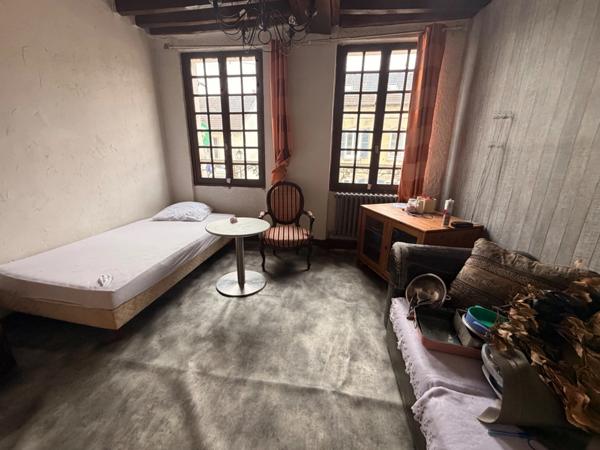Immeuble de rapport avec commerces loués – 389 m² – Vieux Nogent-sur-Oise