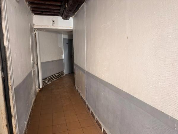 Immeuble de rapport avec commerces loués – 389 m² – Vieux Nogent-sur-Oise