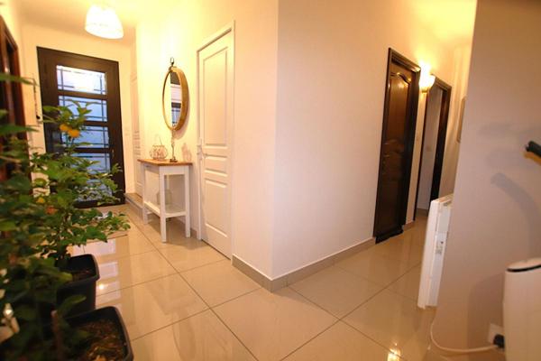 Demeure de prestige 11 pièces de 300 m2 + 153 sous-sol sur 1307 m2