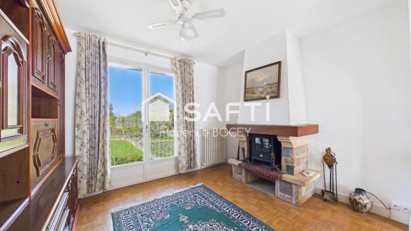 Maison familiale avec jardin et verger dans un quartier paisible