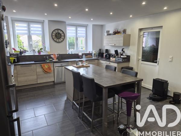 Maison à vendre 6 pièces 211 m² Saint-Ouen-lès-Parey