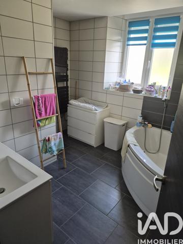 Maison à vendre 6 pièces 211 m² Saint-Ouen-lès-Parey