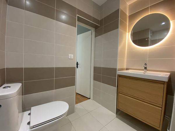 Appartement T2 bis hyper centre ville hôtel particulier + cave