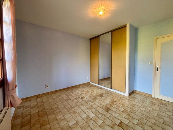 Maison familiale avec possibilité de logement indépendant.