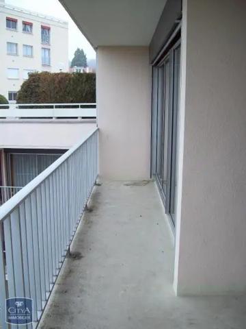 Appartement à louer 3 pièces 70.84m² Viroflay (78220)