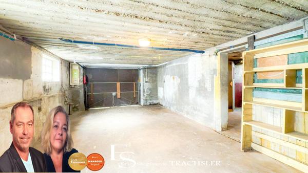Fort potentiel pour cette maison de 5 chambres avec jardin et accès rivière !